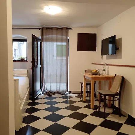 Apartment Lamar *