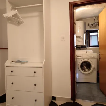 Lamar Apartment Cres