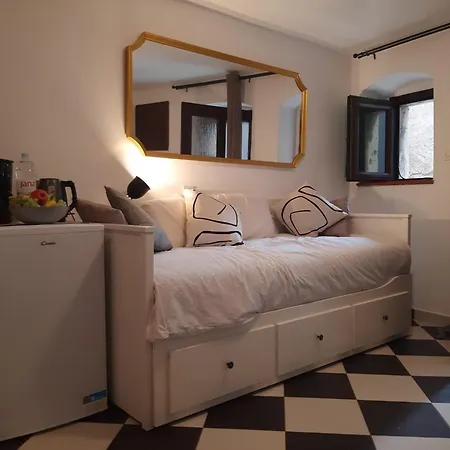 Apartment Lamar Cres